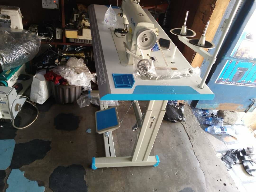 Industrial Sawing Machine