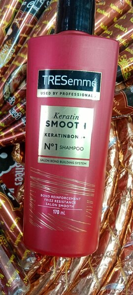 Treseme Keratain Smooth