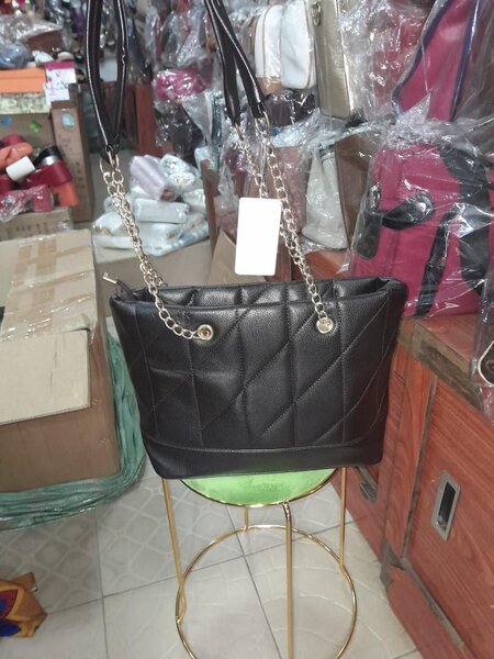 Sac shopping élégant en cuir