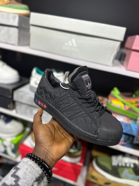 Adidas superstar