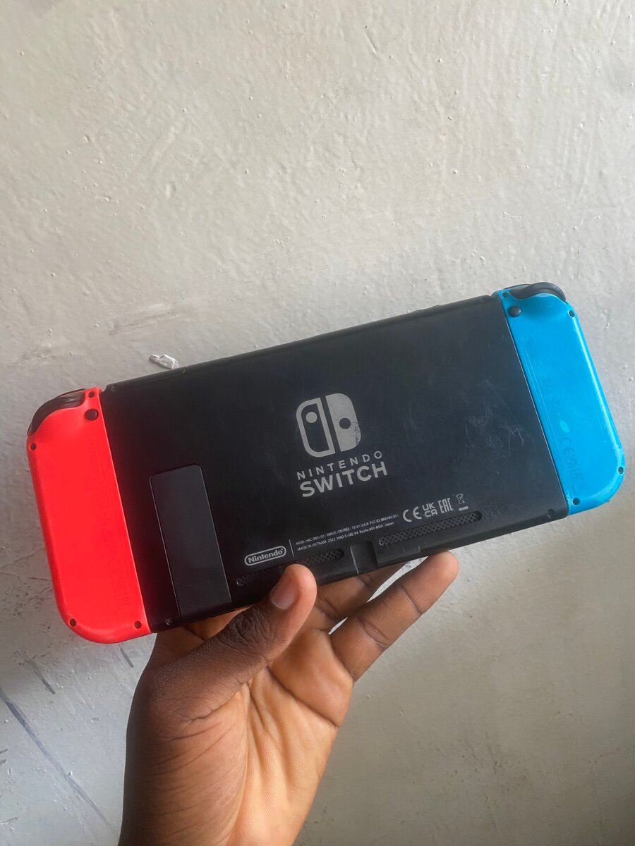 Nintendo Switch Console