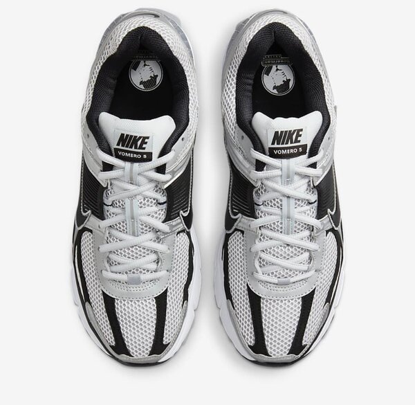 Nike zoom vomero 5