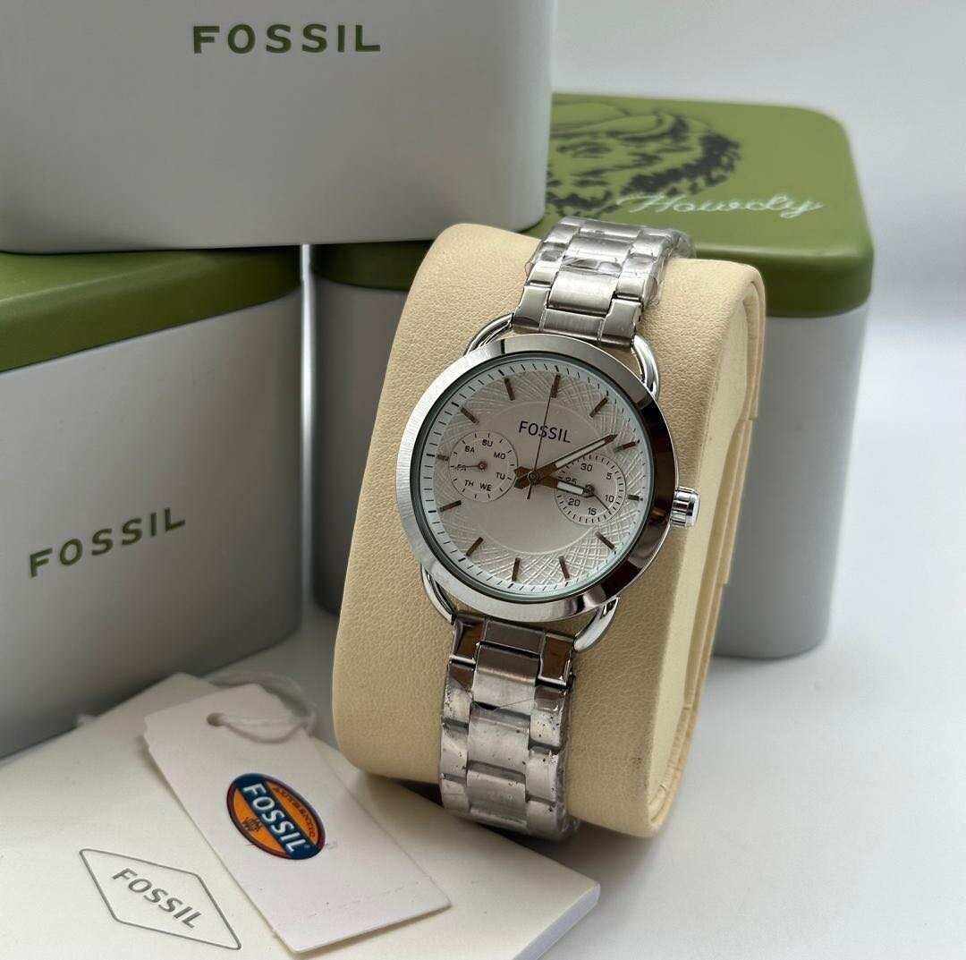 Ladies Fossil watches