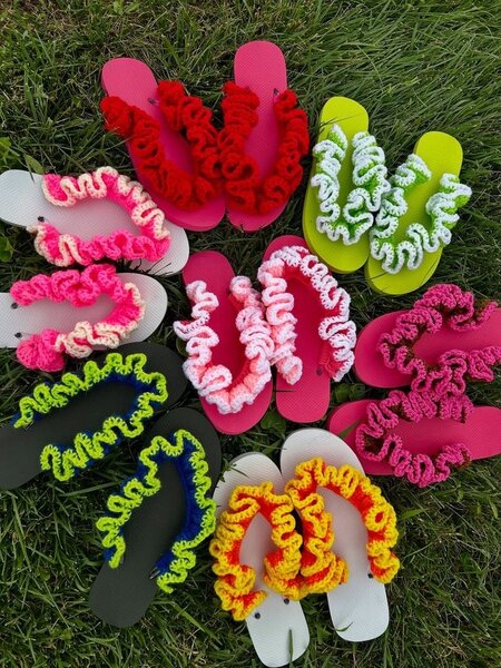 Chaussons colorés crochetés