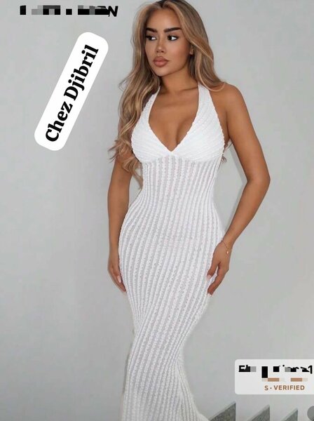 Robe Longue Dos Nu Blanc Élégante