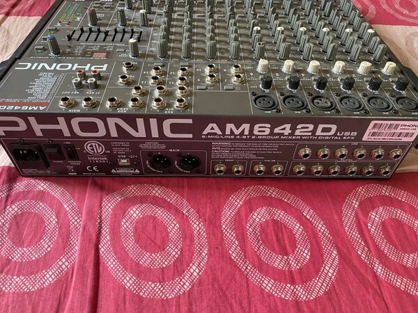 Phonic am64d usb