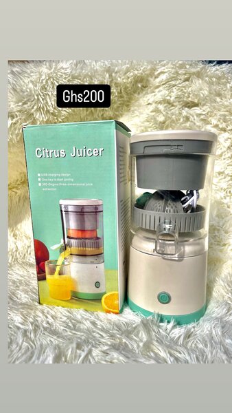 Citrus juicer
