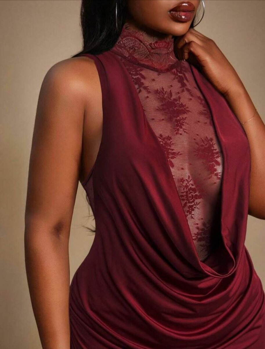 Robe Longue Dentelle Élegante