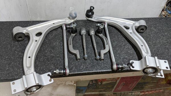 Fully Suspension Kit BENZ GLA X156 , BENZ CLA W176 2016