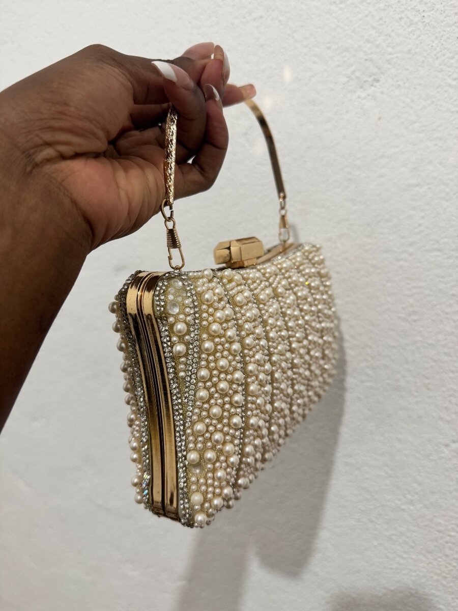 Pochette perlée élégante