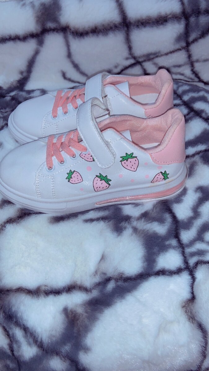 Baskets enfants roses et blanches