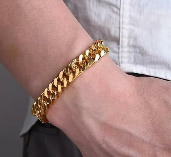 Gold Cuban Link Bracelet