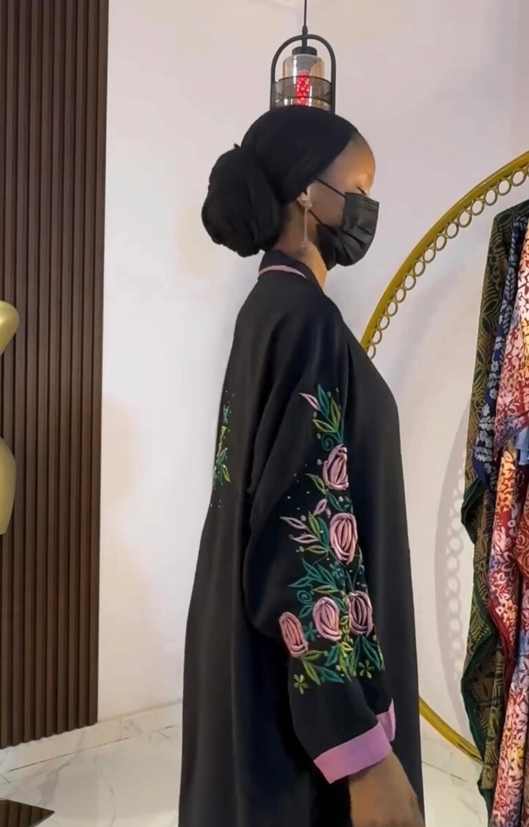 Embroidered Floral Abaya