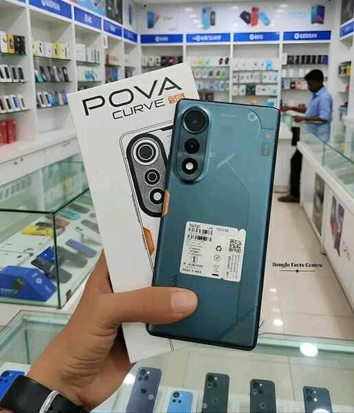 Smartphone POVA Curve 5G
