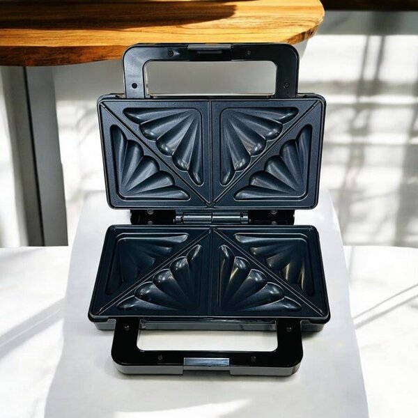 Sandwich Maker standard size