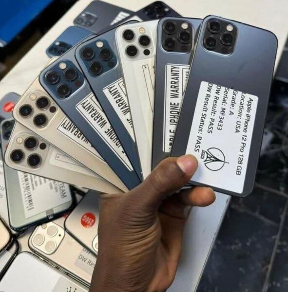 iPhone 12 Pro 128GB Comme Neuf