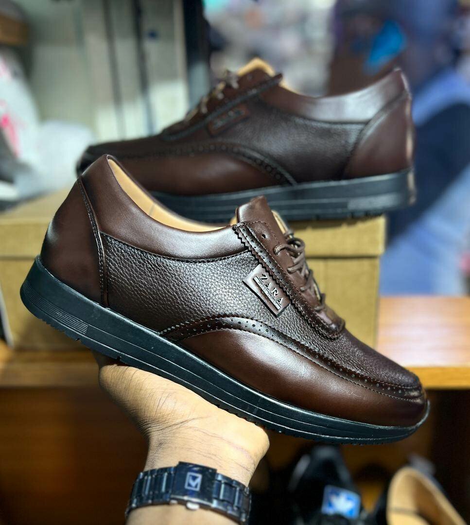 Chaussures en cuir élégantes