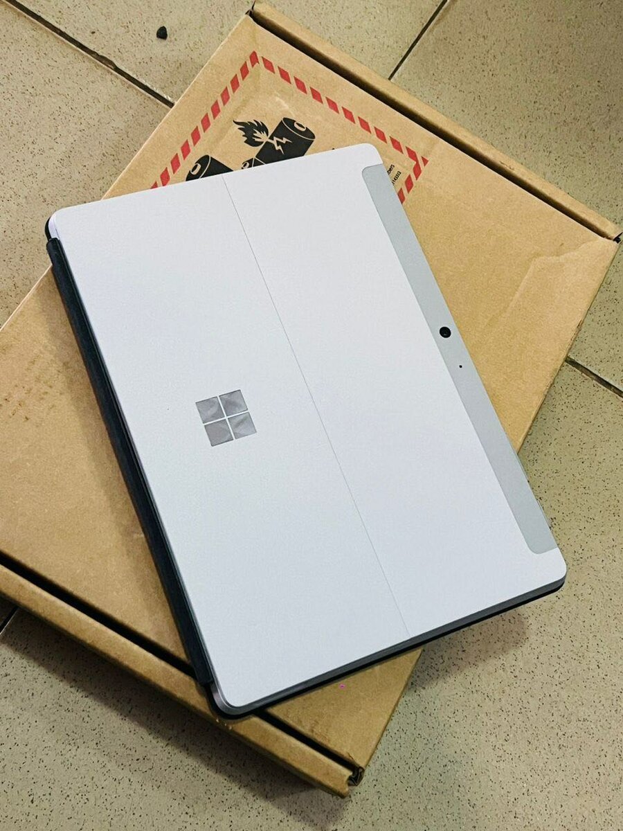 Microsoft surface laptop Go 3