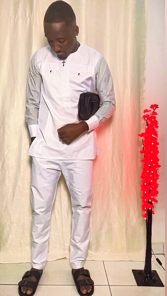 Tunique élégante pour homme