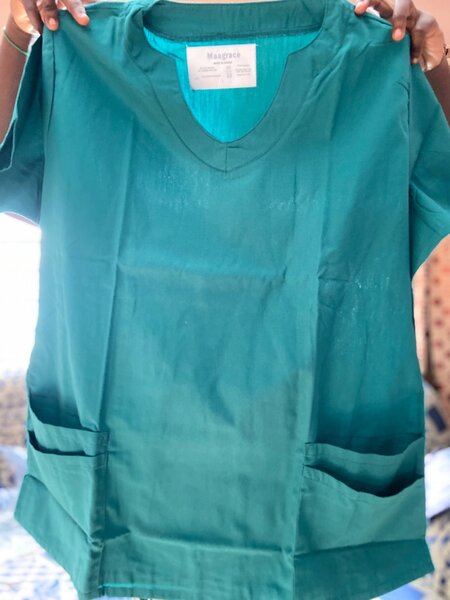 Nursing scrubs for both genders