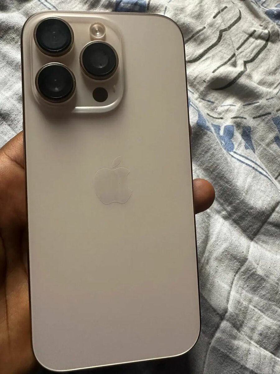 iPhone 16 Pro Max Neuf