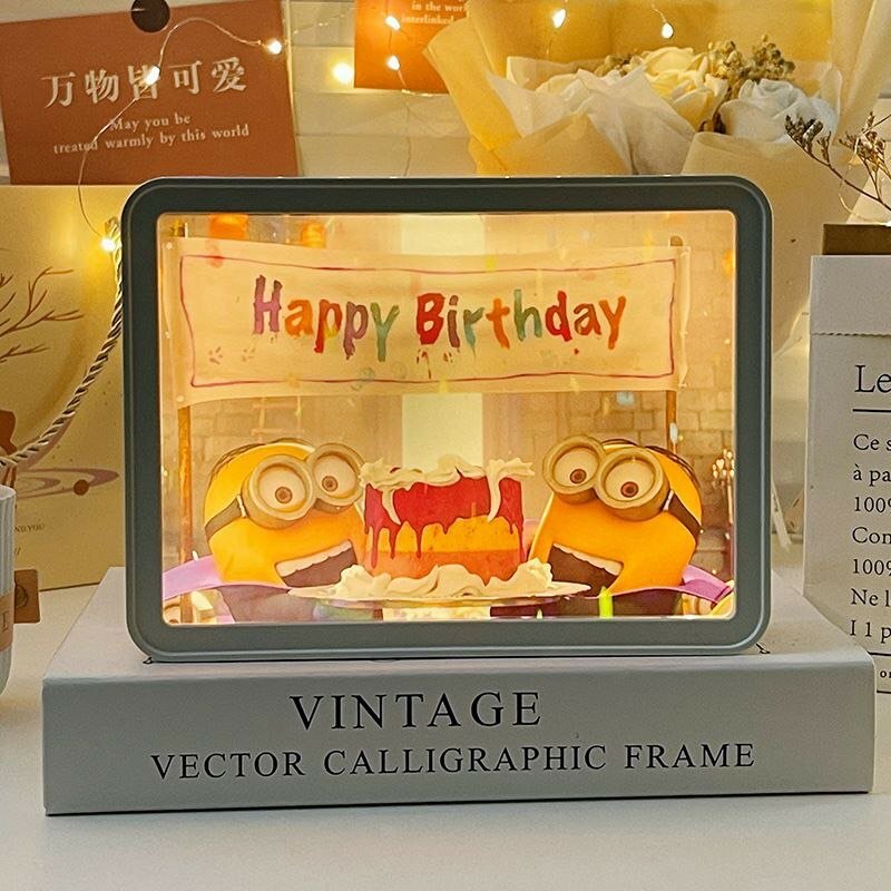 Зеркало и ночник, два в одном