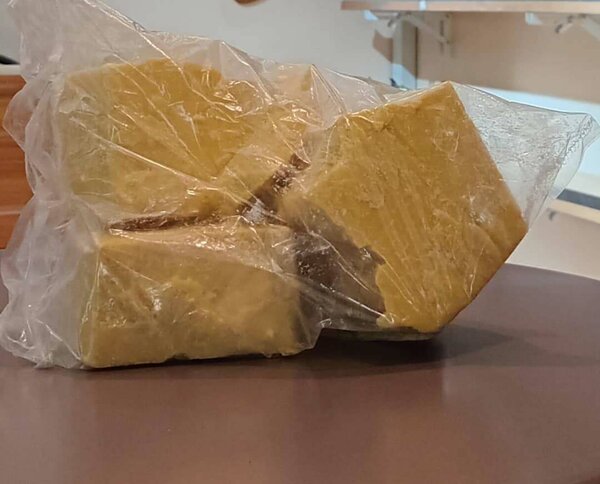 Beurre de cacao brut 1kg