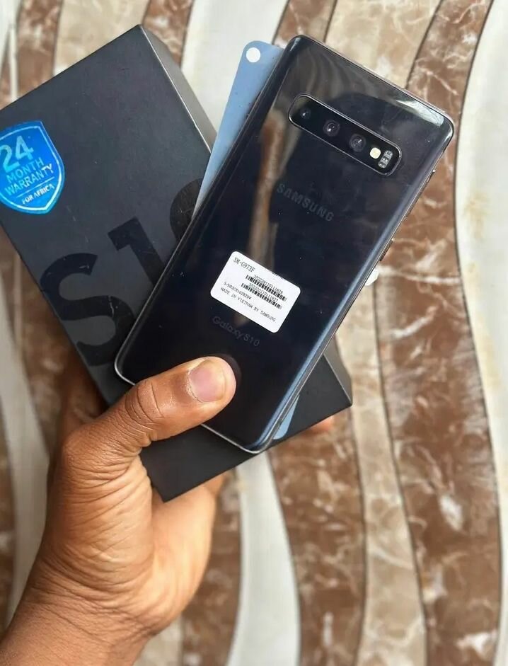 Samsung Galaxy S10, Android