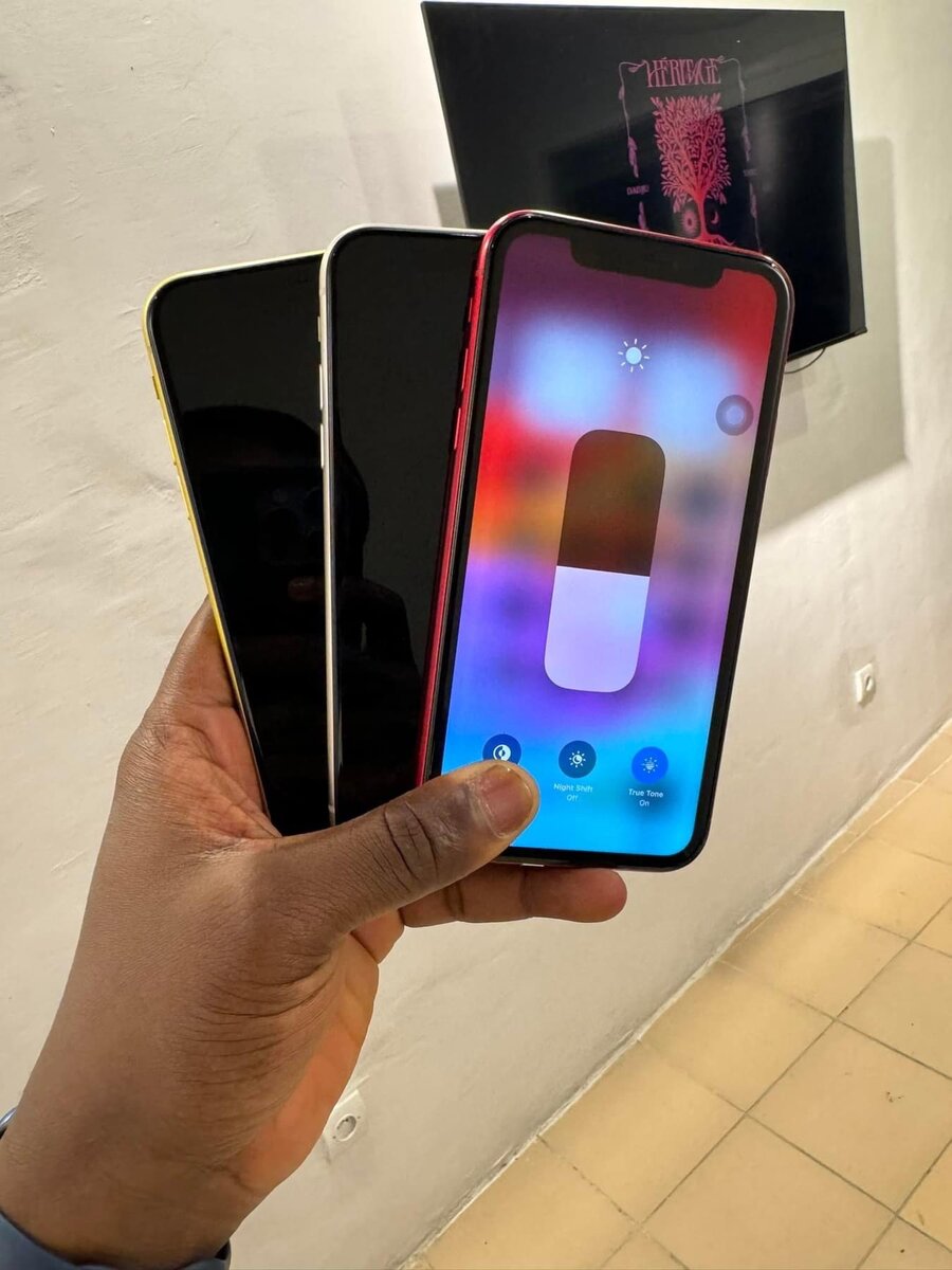 iPhone 11