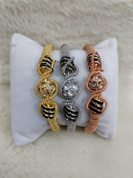 Bracelets en acier inoxydable