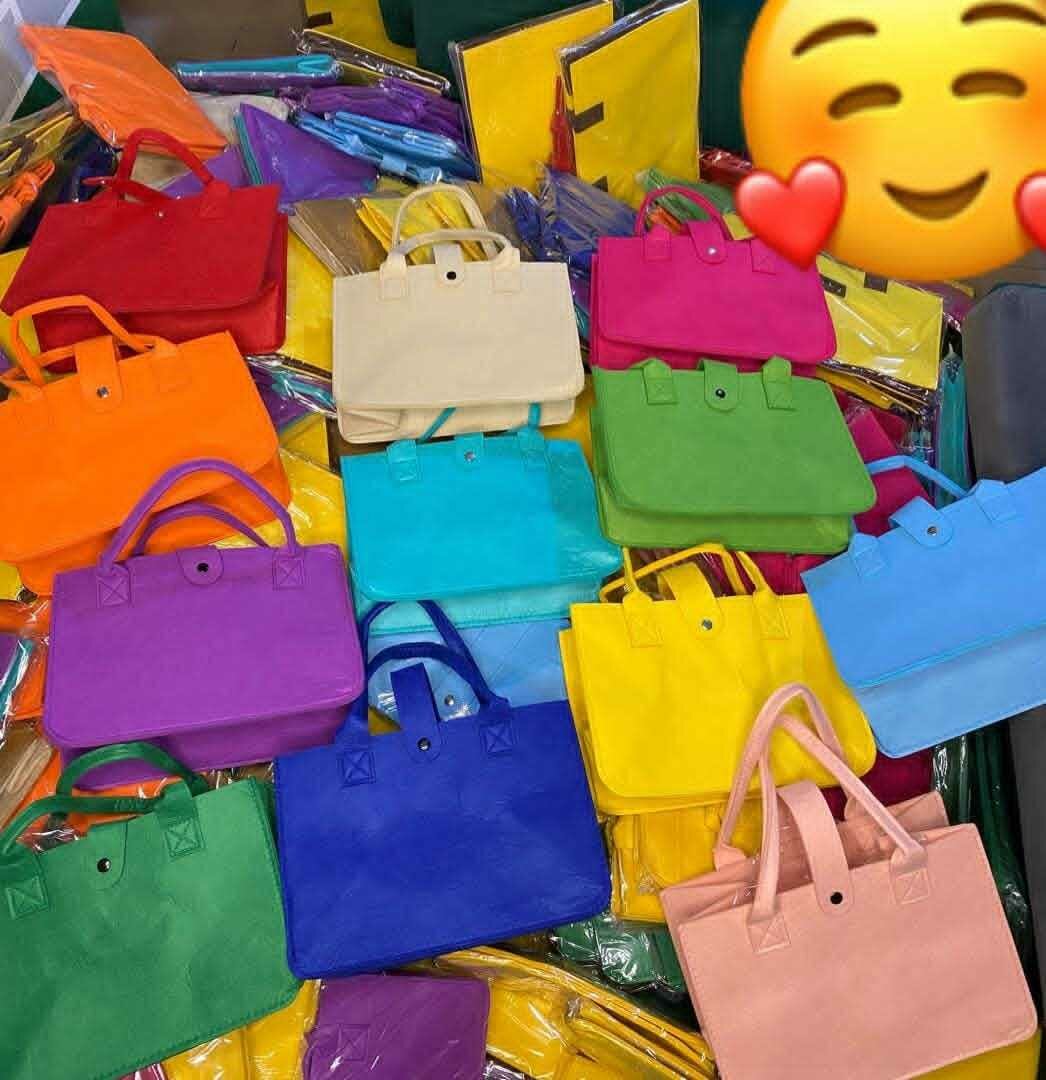 Sacs à main colorés tendance