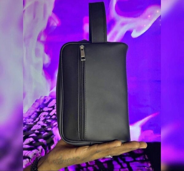 Pochette de voyage élégante
