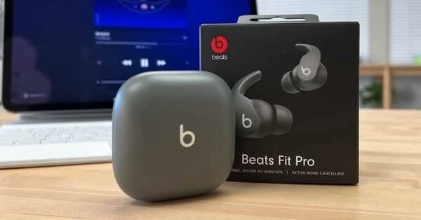 Écouteurs Beats Fit Pro
