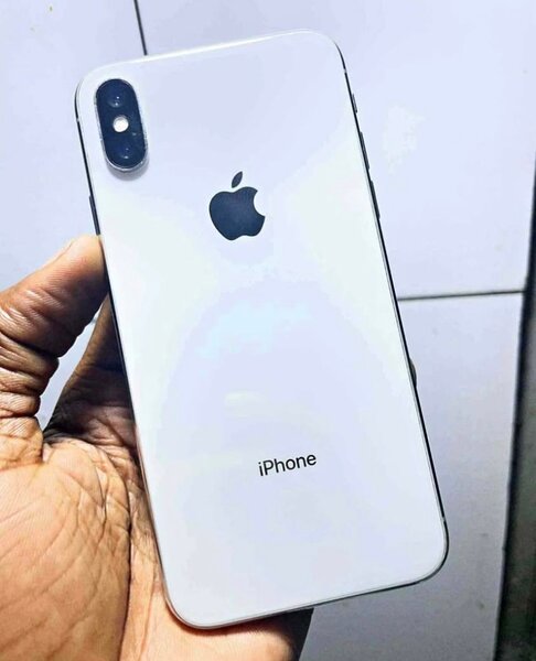 iPhone X 64GB Argent