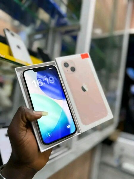 iPhone 14 Rose Gold Débloqué