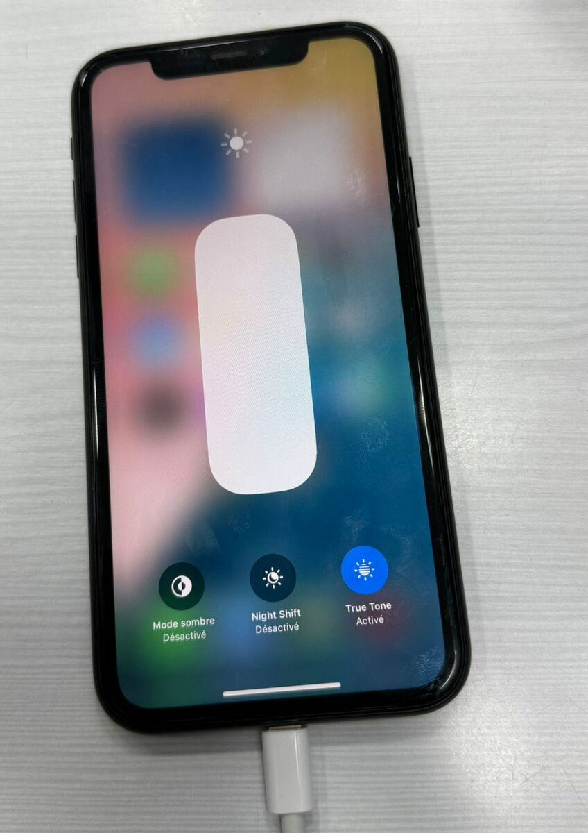 iPhone XR 64 go