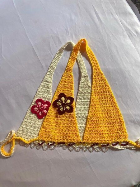 Bikini crochet floral