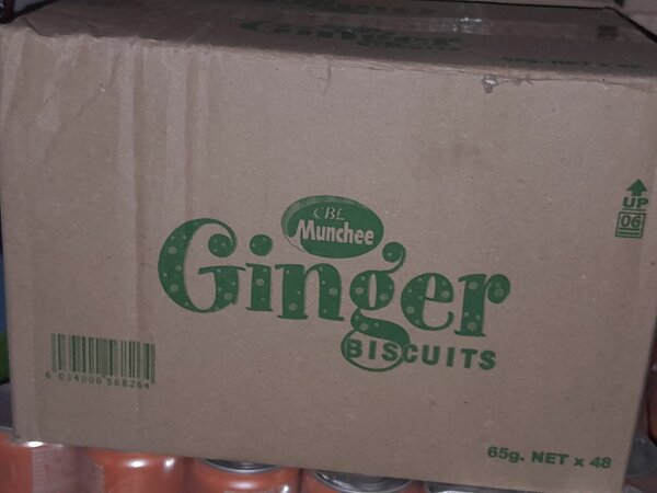 Munchee ginger biscuit big size