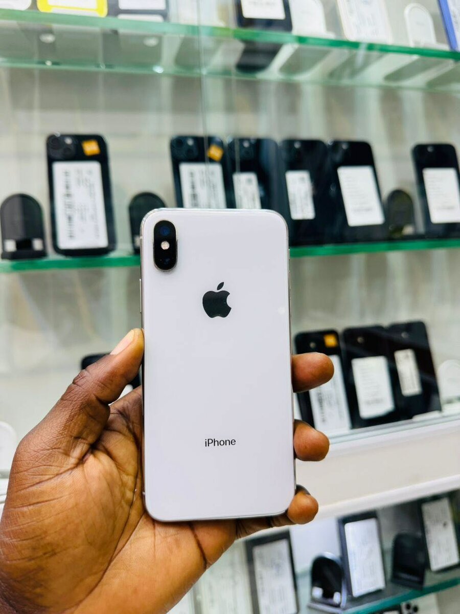 iPhone X 64giga très propre