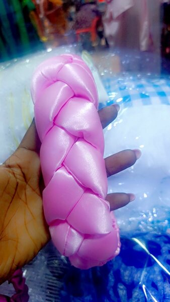 Tresses décoratives en satin