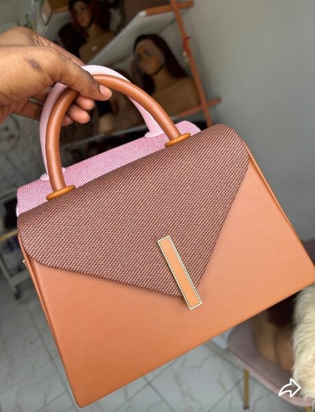 Sac à main élégant en cuir