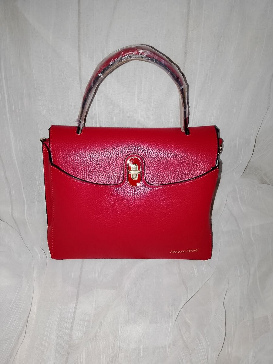 Ensemble sac à main rouge élégant