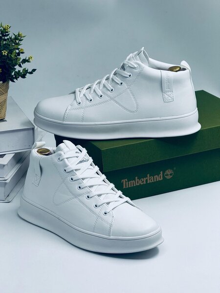 TIMBERLAND ALL WHITE