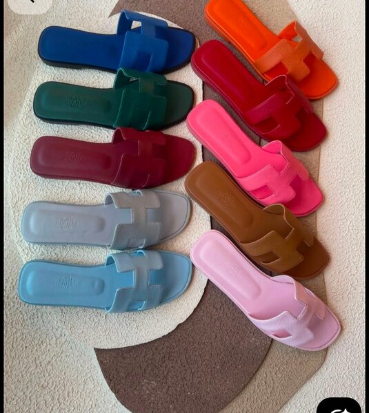 Sandales plates colorées