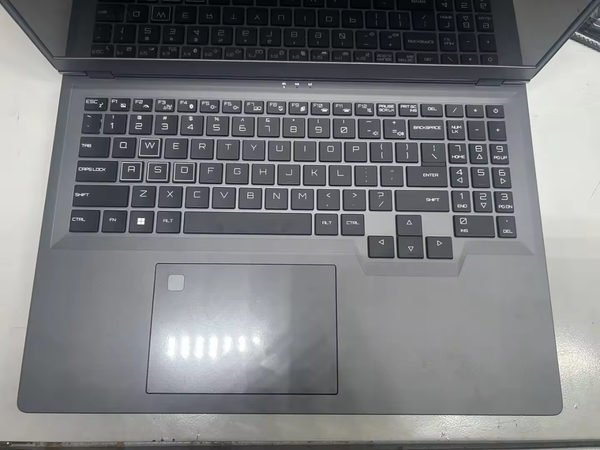 Ordinateur Yadeltech  SÉRAPHIN