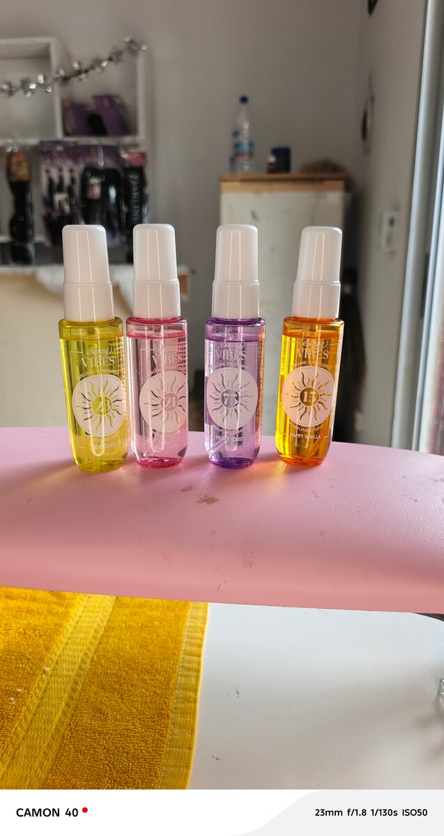 Sprays parfumés colorés
