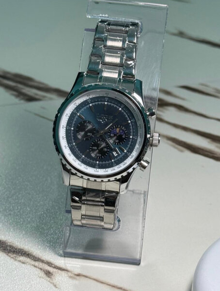 Montre Chronographe en Acier Inoxydable