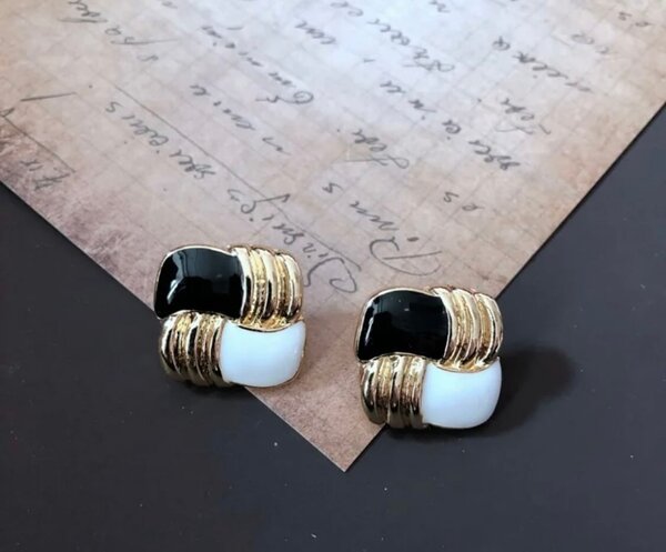 Vintage Gold Earrings