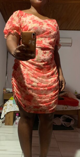 Robe Fleurs Élégante Femme