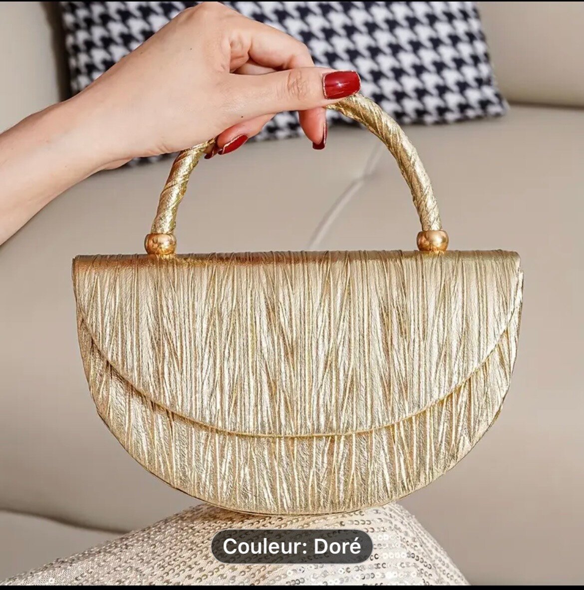 Sac à main soirée doré élégant